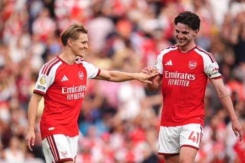 Arsenal đang có tinh thần hưng phấn sau chiến thắng trước Chelsea ở Ngoại hạng Anh