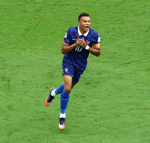 Mbappe có một kỳ World Cup bùng nổ với 10 bàn thắng