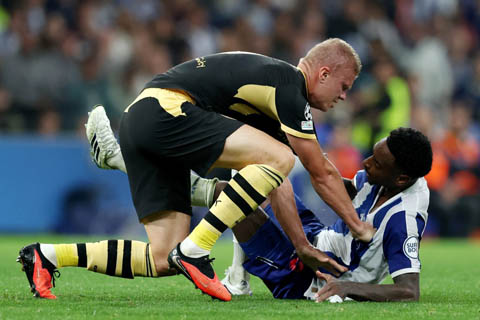 Haaland may không gặp rắc rối vì hành động mạnh mẽ của mình