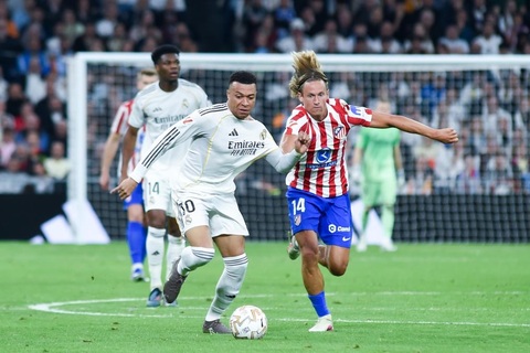 Trận derby với Atletico sẽ là bài test cho "Mourinho-ball" của Real Madrid. Ảnh: Xinhua