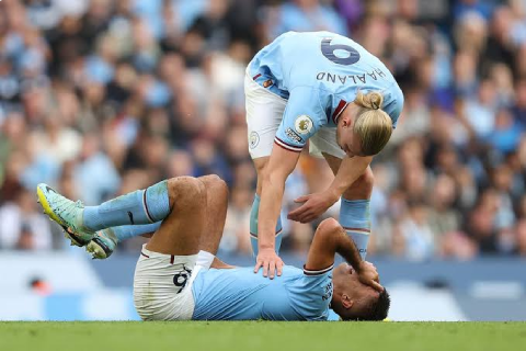 Man City khốn khổ vì chấn thương của Rodri
