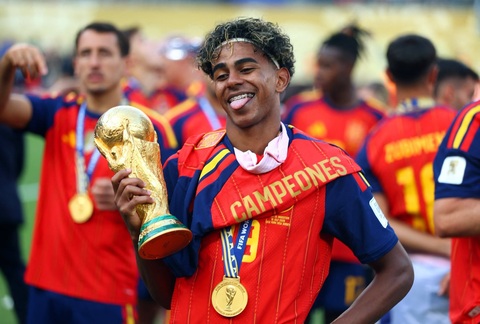 Dù chưa đạt thể trạng tốt nhất, Yamal vẫn ghi dấu ấn trong chức vô địch World Cup của ĐT Tây Ban Nha. Ảnh: Facebook