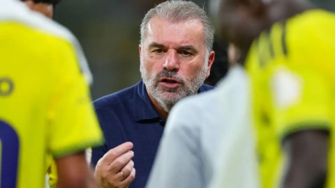 Postecoglou than phiền về lịch thi đấu quá dày