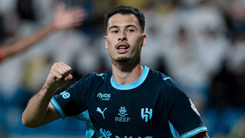 Martinelli đã ghi hat-trick trước Al Taawoun