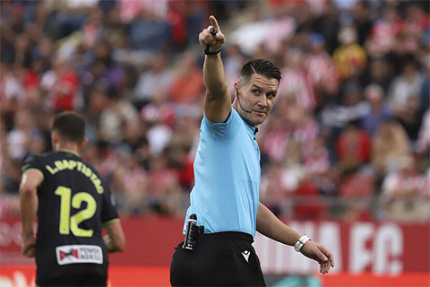 Trọng tài Arias chưa từng cầm còi trận đấu có Real Madrid