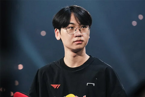 Doran dù bị fan T1 "ném đá" khá nhiều nhưng vẫn là một Top Laner hàng đầu thế giới