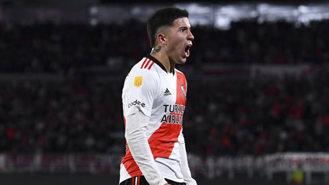 Fernandez hồi còn khoác áo River Plate