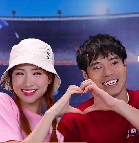 Văn Toàn và Hòa Minzy là đôi bạn thân hơn chục năm qua