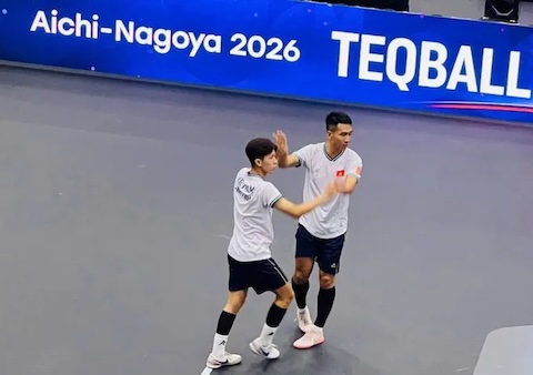 Hai tuyển thủ Trường Giang và Anh Khoa cũng lọt vào trận tranh HCĐ đôi nam môn teqball. Ảnh: ĐK