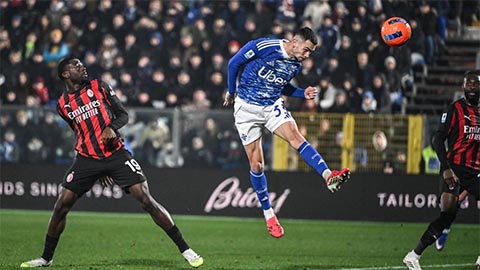 Lucas Da Cunha có lối chơi đa năng, kỹ thuật