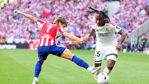 Diomande (phải) đã chơi rất hay khi vào sân từ ghế dự bị trước Atletico