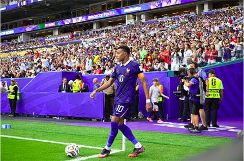 Sau 20 năm mang giày Nike, Mbappe sẽ thử nghiệm hãng mới ở trận gặp Thổ Nhĩ Kỳ tới đây?