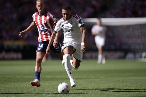 Real Madrid đang là đội có quãng đường di chuyển trung bình thấp nhất La Liga. Ảnh: Marca
