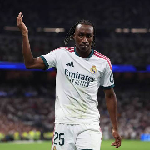 Diomande đang gây ấn tượng tốt ở Real Madrid