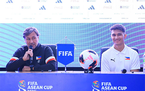 HLV Carles Cuadrat đặt mục tiêu cầm hòa ĐT Việt Nam 0-0 ở trận mở màn - Ảnh: Đức Cường 
