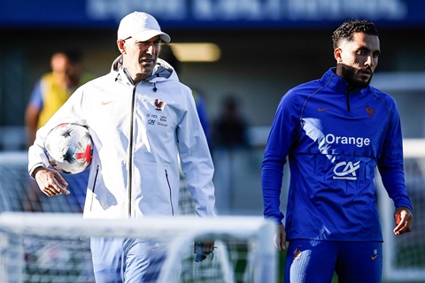 Zidane đặt nhiều kỳ vọng vào Cherki với vai trò quan trọng hơn ở ĐT Pháp