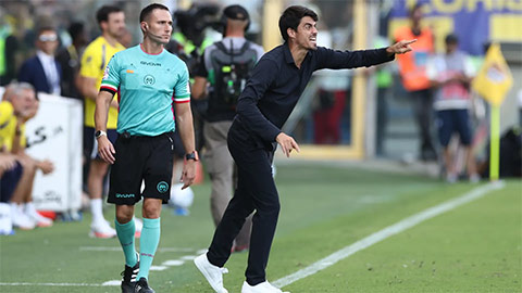 Serie A chứng kiến HLV thứ 3 mất việc chỉ sau 5 vòng đấu