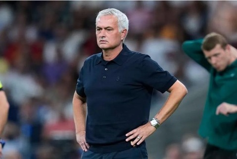 Ông Mourinho còn nhiều việc phải làm trong thời gian sắp tới