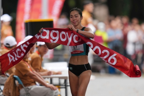 Toxanbayeva bị tước HCV marathon vì mang giày sai mẫu quy định 