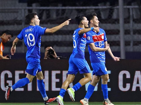 Philippines có 2 bàn thắng dẫn trước khi đối đầu Pakistan ở FIFA ASEAN Cup