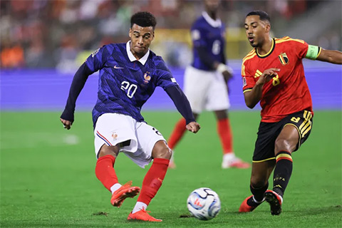 Tielemans và các đồng đội nhận thất bại trước Pháp