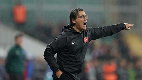 HLV Montella rất bất ngờ trước phản ứng thái quá của các CĐV Thổ Nhĩ Kỳ
