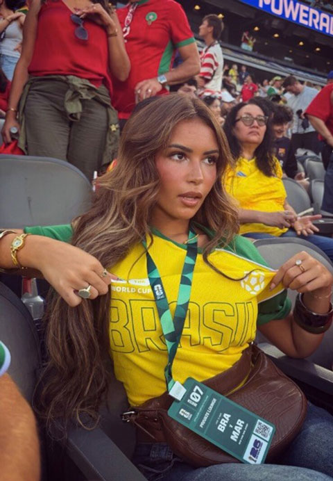 Gabriela Moura trở thành hiện tượng trên MXH sau khi xuất hiện tại World Cup 2026 - Ảnh: Instagram nhân vật