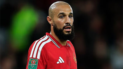 MU mất thêm Mazraoui vì chấn thương
