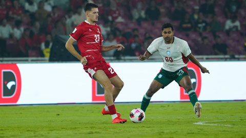 Indonesia (áo đỏ) đã vào chơi trận chung kết