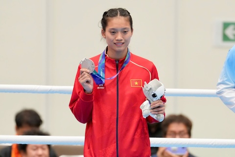 Võ sĩ Nguyễn Thị Tâm giành HCB môn boxing. Ảnh: Bùi Lượng 