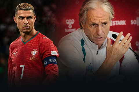 Ronaldo và HLV Jesus đã có những căng thẳng rất lớn