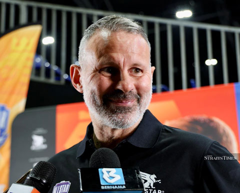 Cựu  danh thủ Man United Ryan Giggs 