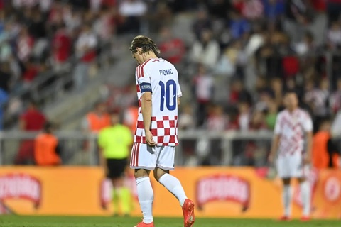 Modric và các đồng đội hoàn toàn đầu hàng trước người Anh