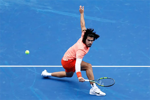 Alcaraz ngược dòng vào chung kết Tokyo Open