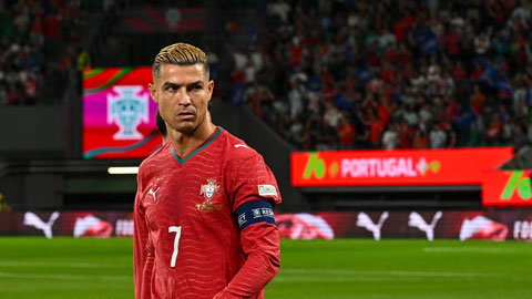 Vụ Ronaldo rời ĐT Bồ Đào Nha vẫn chưa có hồi kết