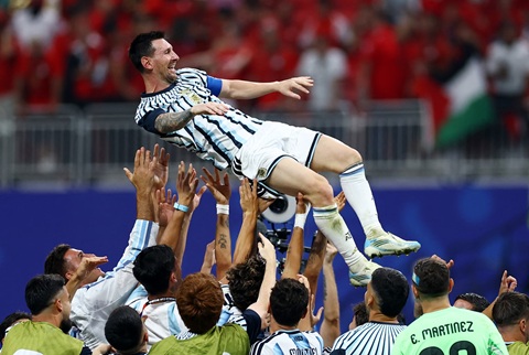 Không ai phủ nhận vị trí số một trong lịch sử của Messi