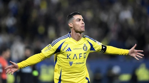 Kỹ năng dứt điểm của CR7 bị cho là không bằng "sao" Bayern Munich