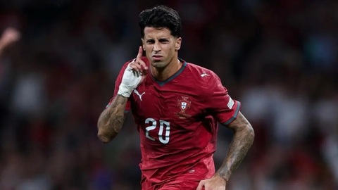 Joao Cancelo gánh trọng trách ghi bàn cho ĐT Bồ Đào Nha thay Cristiano Ronaldo