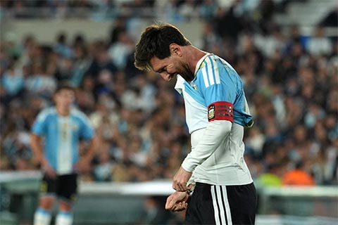 Messi đã đi đoạn cuối cùng trong màu áo ĐT Argentina