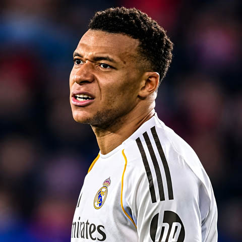 Liverpool vẫn luôn mong sở hữu Mbappe - Ảnh: @futbalsa