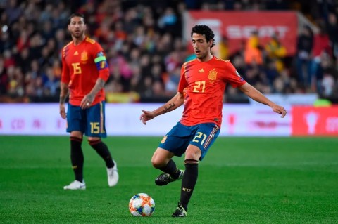 Dani Parejo và Sergio Ramos trong màu áo ĐT Tây Ban Nha. Ảnh: TalkSPORT