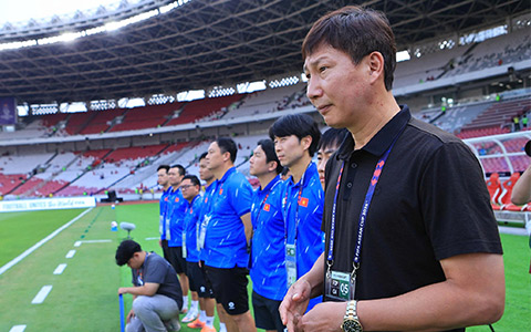 Trợ lý Kim Do Heon trong thành phần BHL của ĐT Việt Nam ở FIFA ASEAN Cup 2026 - Ảnh: Đức Cường 