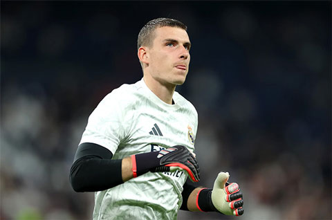 Lunin cũng không còn cơ hội thể hiện tài năng dưới thời Mourinho