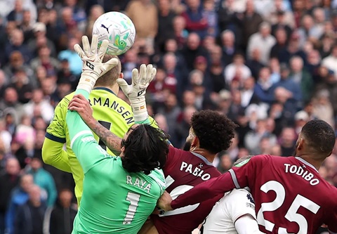Mikel Arteta rất muốn được sống lại bầu không khí căng thẳng của trận thắng West Ham mùa trước