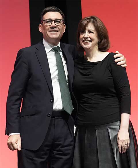 Thủ tướng Andy Burnham và đồng minh thân cận Lucy Powell