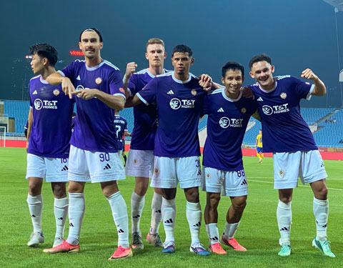 Niềm vui của Hà Nội FC khi có 3 điểm trước tân binh V.League Bắc Ninh. Ảnh - Đức Cường