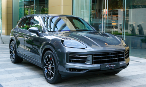 Porsche Cayenne là dòng SUV hạng sang kết hợp tính thực dụng với hiệu năng vận hành thể thao