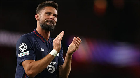 Giroud đi vào lịch sử Champions League