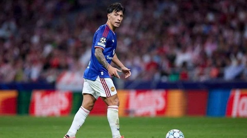 Lisandro Martinez chỉ ra vấn đề của MU