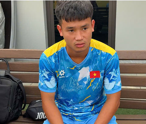 Đậu Quang Hưng dính chấn thương, không thể cùng U17 Việt Nam tập huấn ở Hàn Quốc